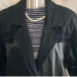 JOHN WEITZ 80’s Vintage Leather Luxe Black Trench